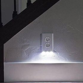 Path Lighter Auto Motion Wall Plate LED Light 2- PACK (STYLE- PACKS: 4 -Pack Classic)